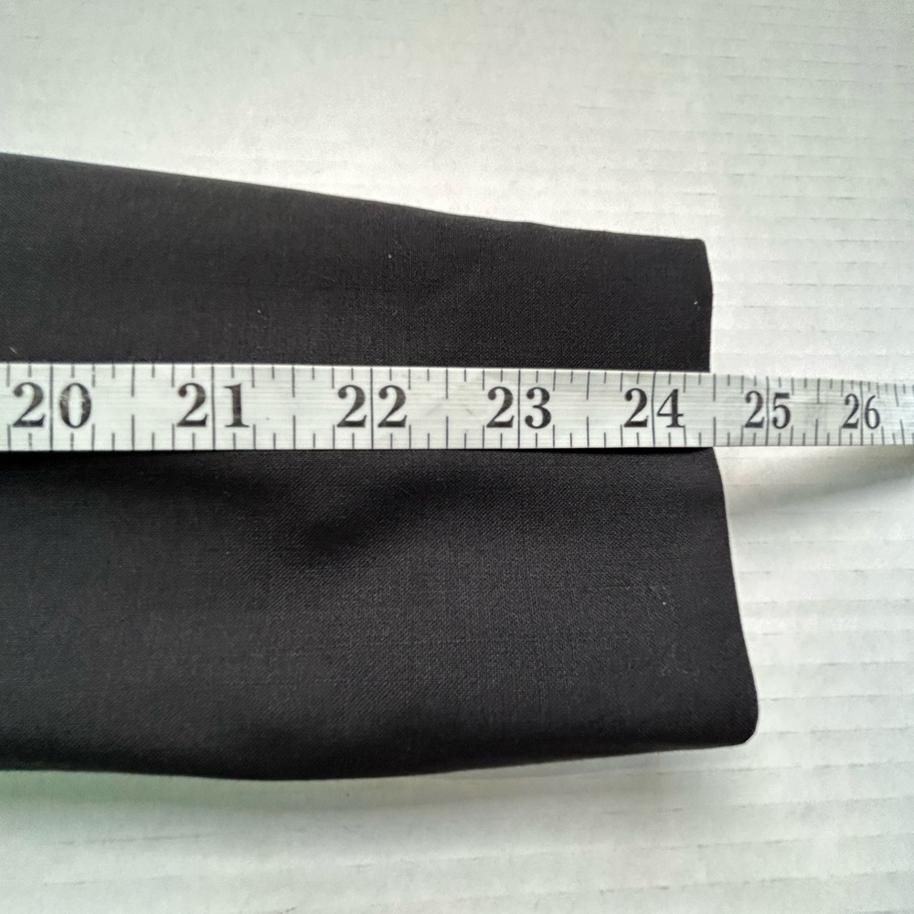 GERARD Darel black blazer SZ 4 ( run big ) NWT 635$ - Picture 10 of 12